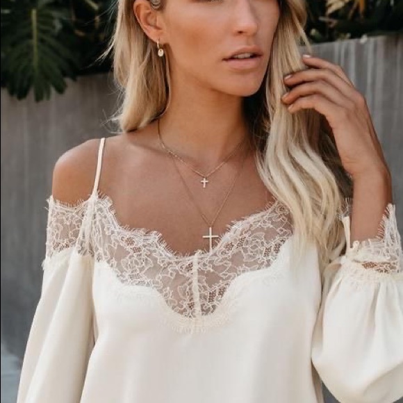 New White Lace Boho Top - Picture 3 of 6